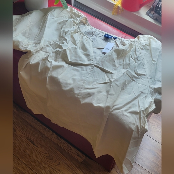 GAP Women's Short Puff Sleeve Top Blouse Shirt - Picture 2 of 6